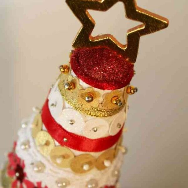 Navidad. Decoración árbol