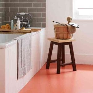 cocina con suelo de vinilo