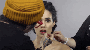 transformacion en mujer irani en los años 70