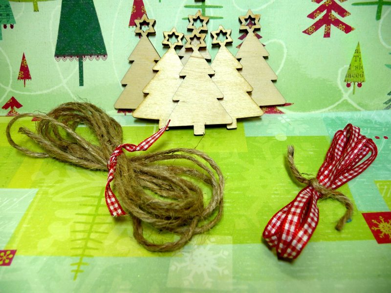 material para decorar árboles de Navidad