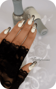 Como hacer uñas puntiagudas