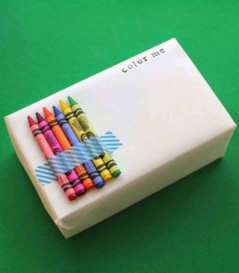 Decorar cajas de regalo para niños
