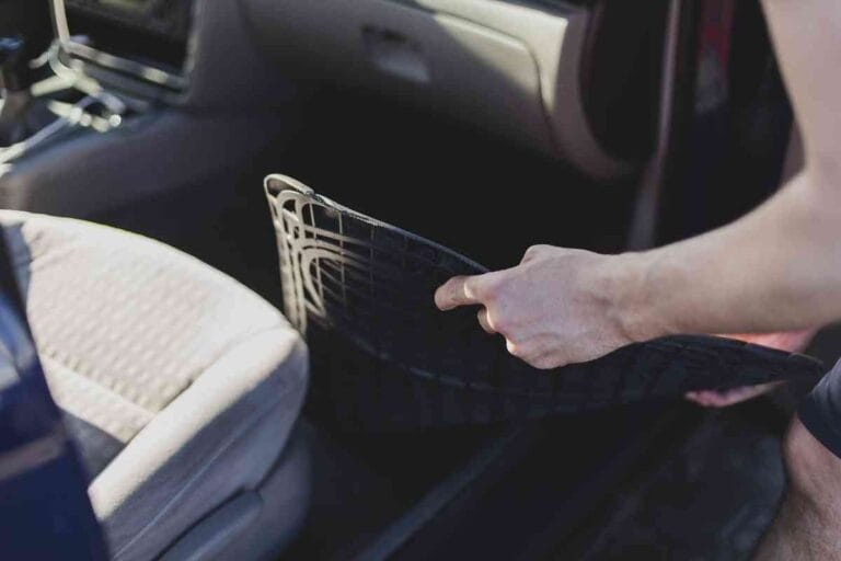 Alfombrillas para el coche, como realizar una correcta instalación
