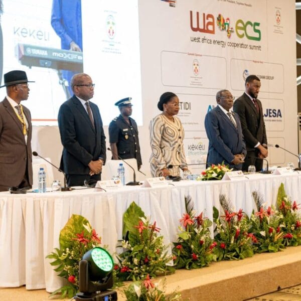 La WA_ECS se celebra como un hito para el desarrollo energético sostenible con la firma de dos proyectos